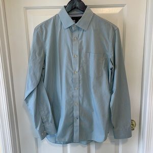 Banana Republic men’s dress shirt; striped; small